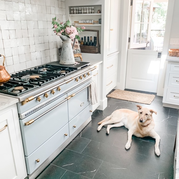 Meet your Posher, Marguerite - Picture 1 of 1